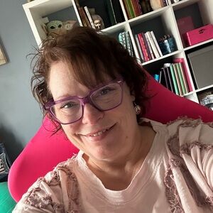 Meet your Posher, Ellen